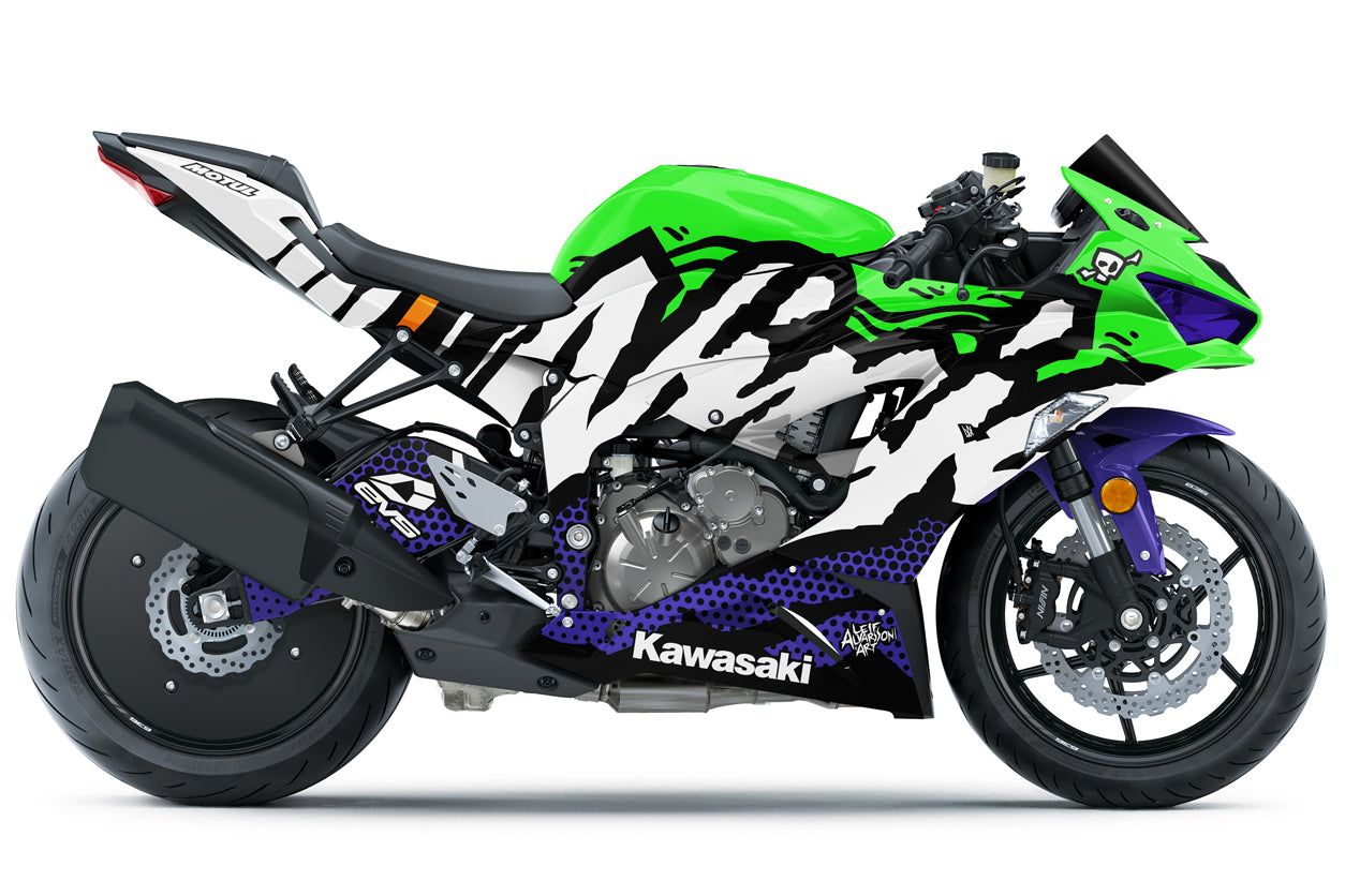 Kawasaki ninja 636 zx-6r in kawasaki green and purple with a big ninja logo on the side with black halftones