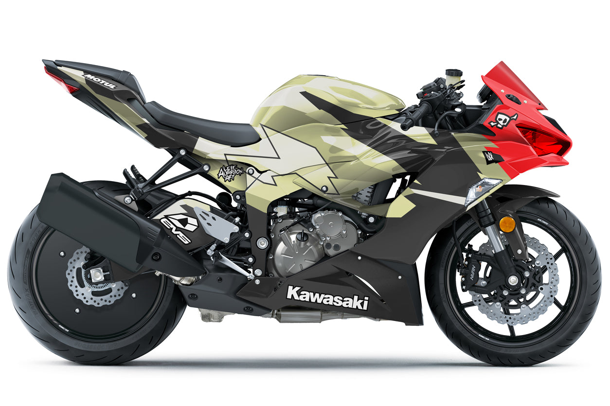 Military camo on a kawasaki ninja zx-6r with red front - Roadkill > Street Bike Graphics